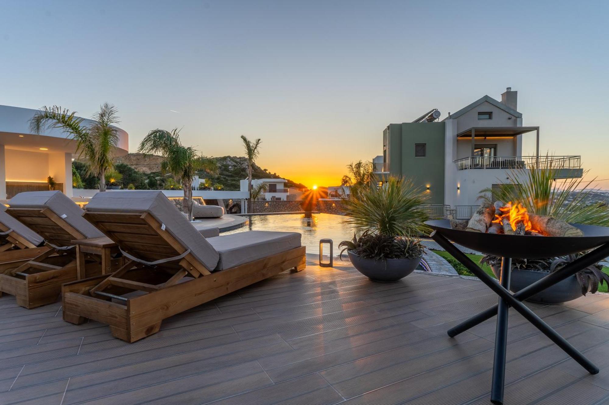 Rhode Luxury Villa Kalithies エクステリア 写真